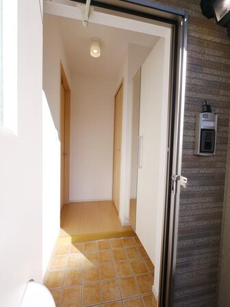 アンソレイェIIIの物件内観写真